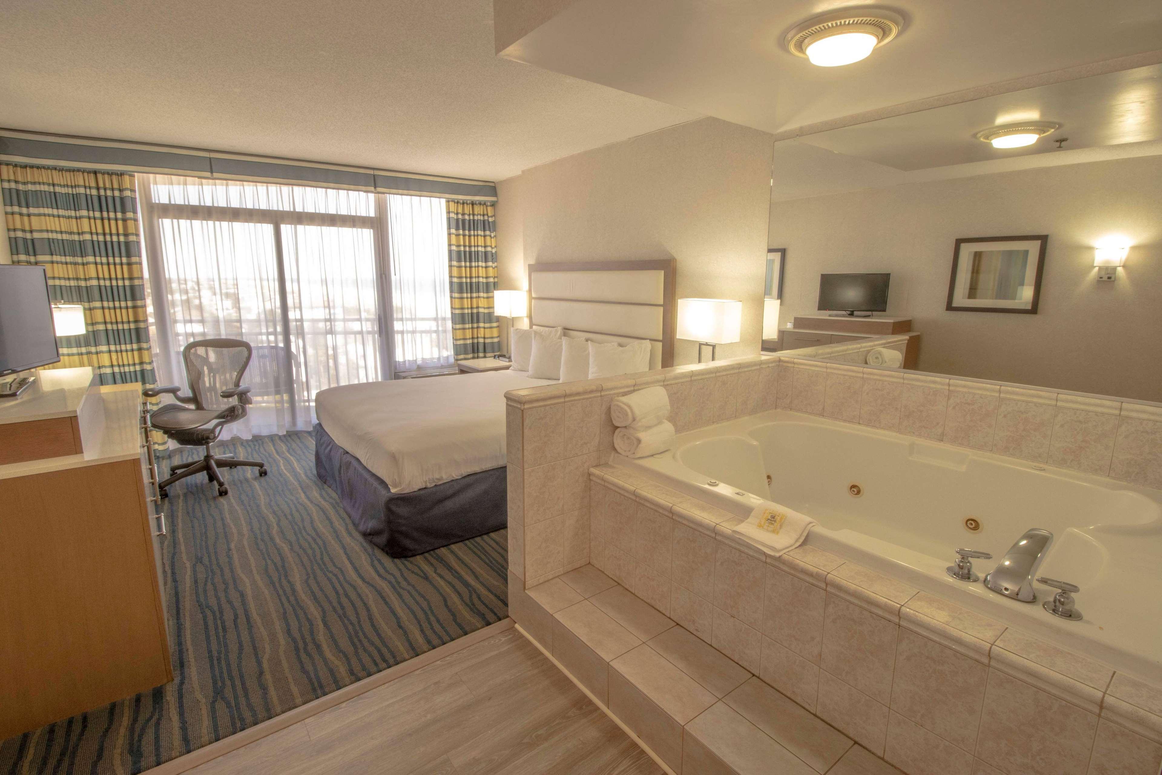 Wyndham Virginia Beach Oceanfront Bagian luar foto