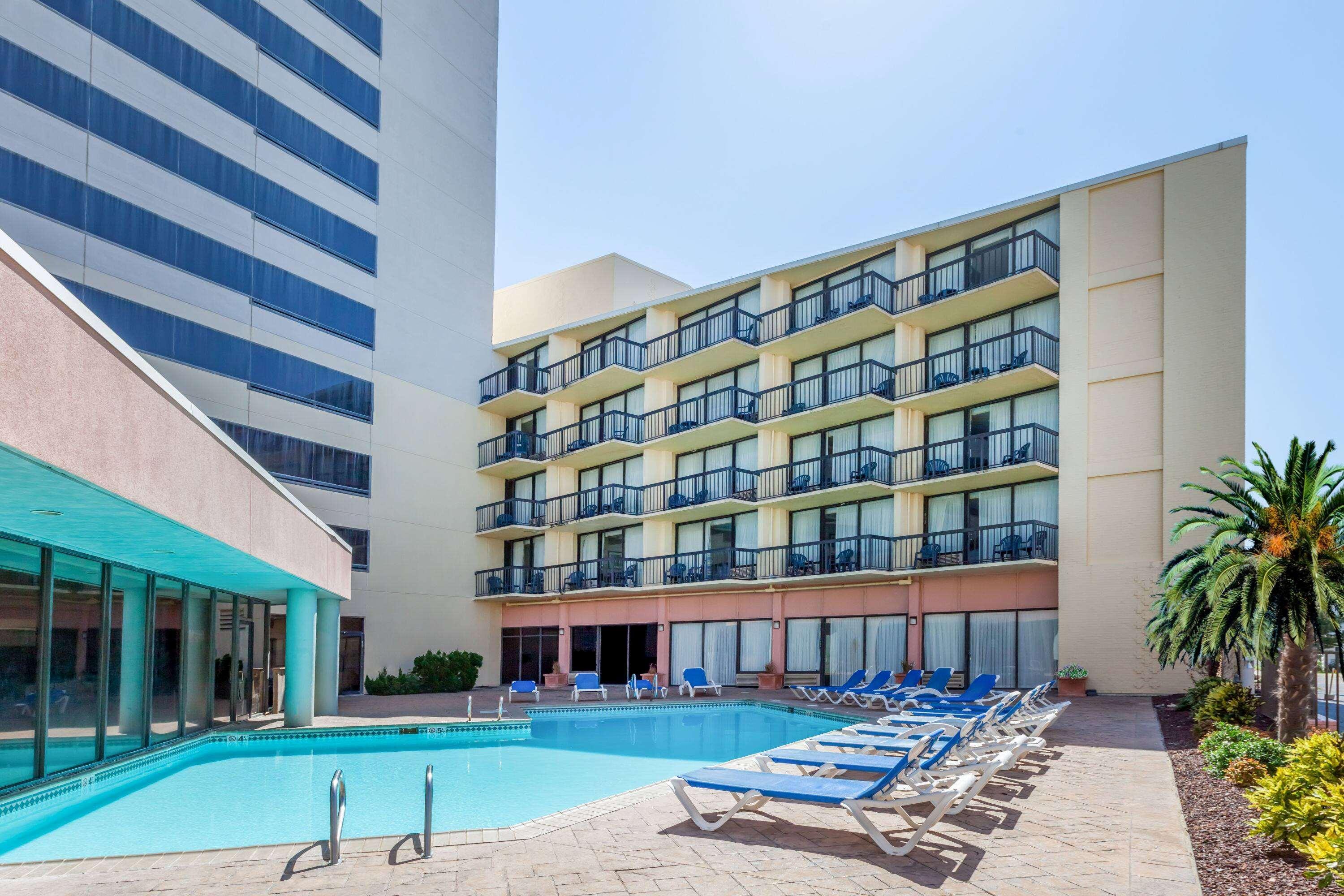Wyndham Virginia Beach Oceanfront Bagian luar foto