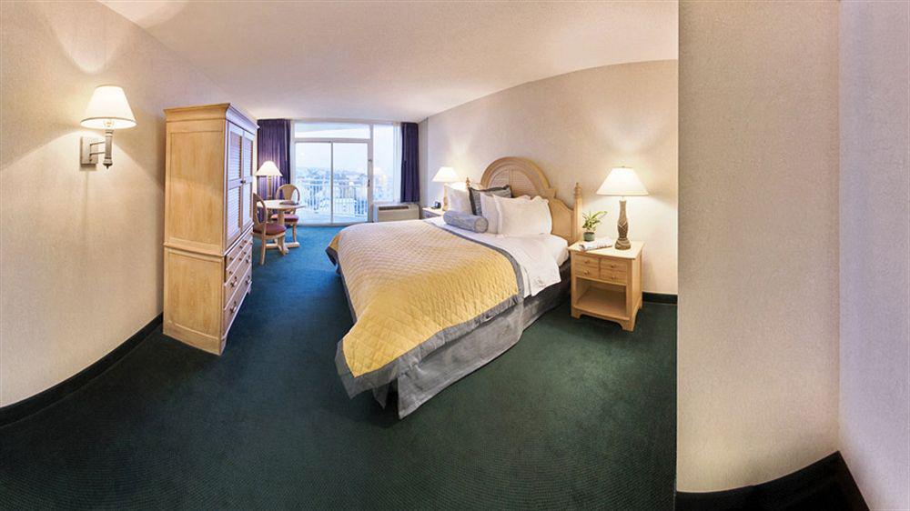 Wyndham Virginia Beach Oceanfront Bagian luar foto